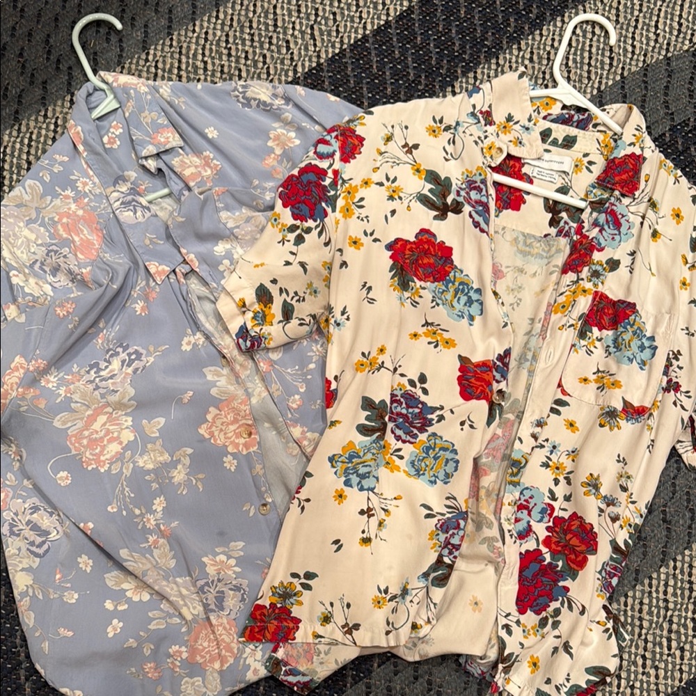 Urban Outfitters Floral Tops Hawaiian Shirts Super Soft Medium